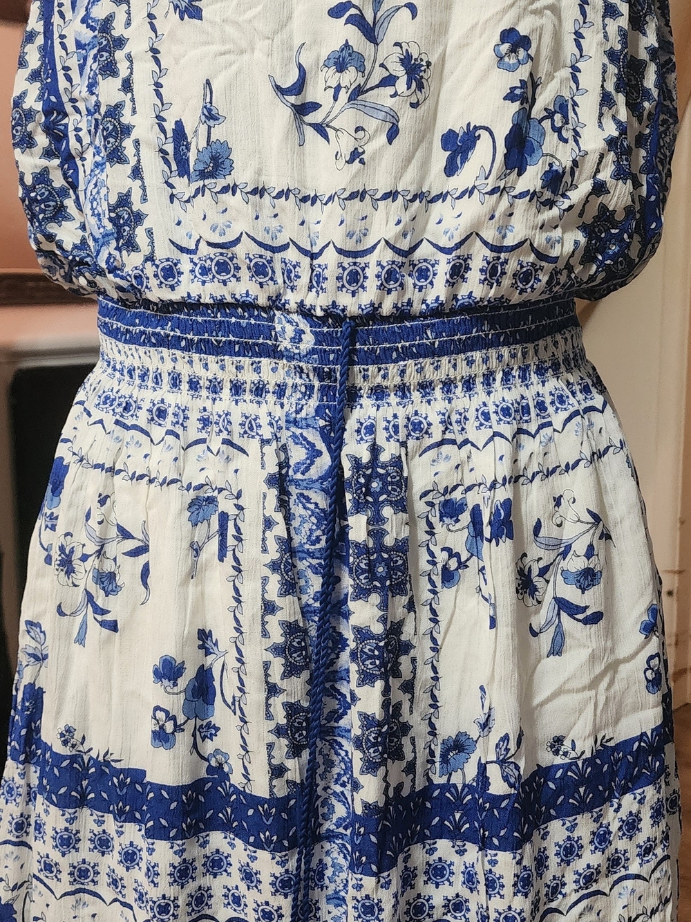Xhilaration White Midi Dress with Blue Floral Print Sz Lrg